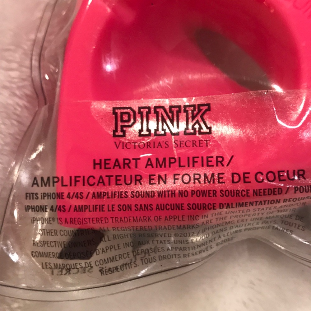 Pink Victoria’s Secret sound Amplifier - Picture 3 of 7
